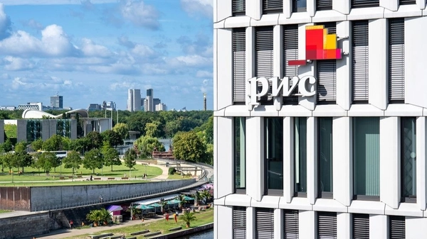 Banner zum Blogartikel Gemeinsam mit PwC: Ein Schritt in die Zukunft der Fachkräftegewinnung